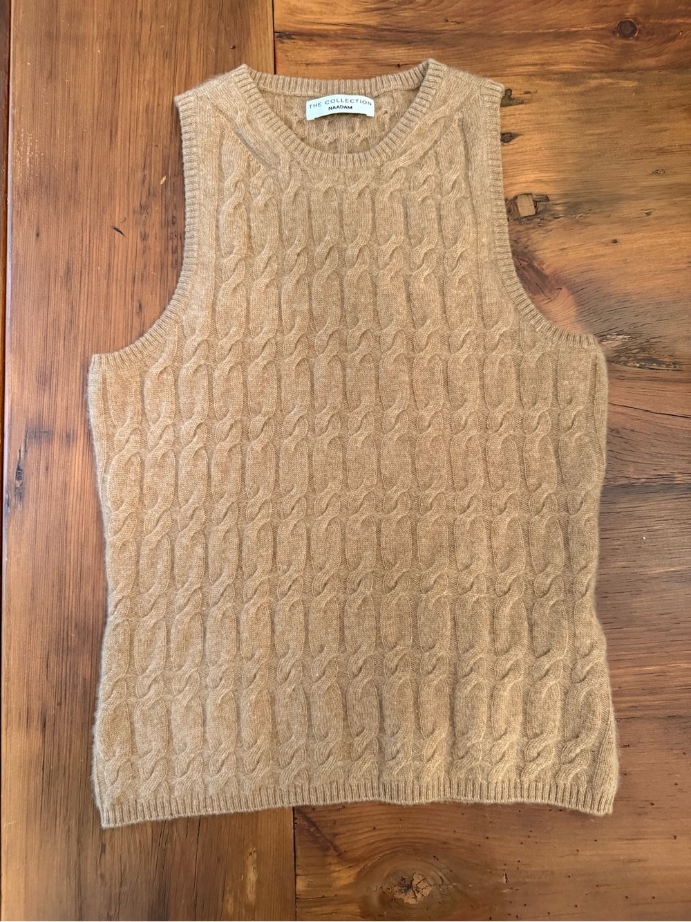 NAADAM Camel Cable-Knit Crewneck Sweater Vest